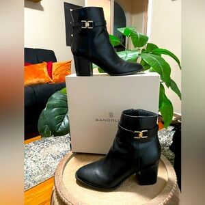 Bandolino Black Booties Sz10